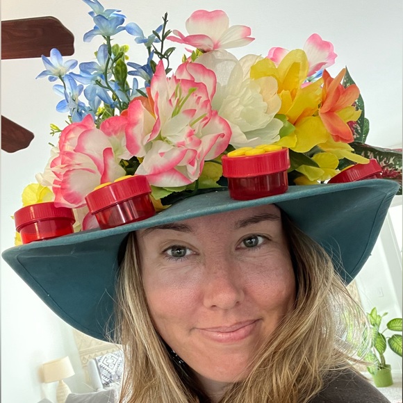HUMMER HAT for hummingbird lovers! - Picture 3 of 5